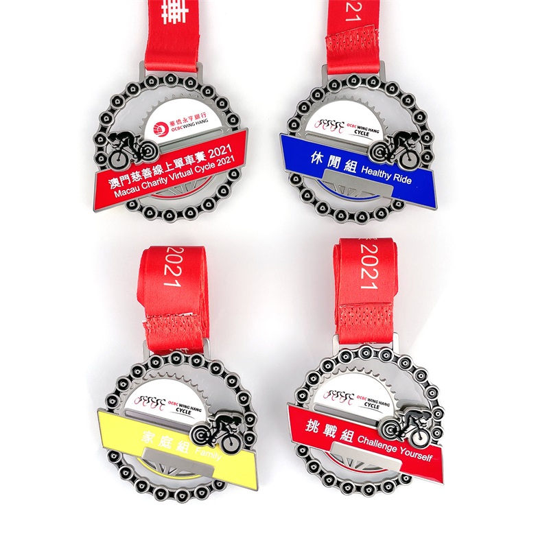 Vlastní medailonnáhrdelník cyklistické medaile starožitné pokovované kovové medaile